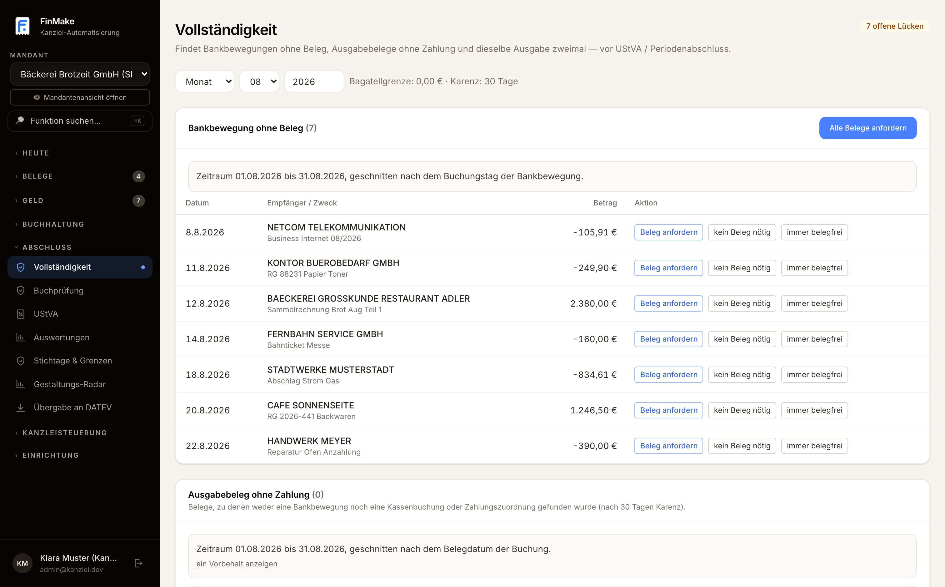 Die Vollständigkeitsansicht: sieben Bankbewegungen ohne Beleg, jede mit Beleg-anfordern-, kein-Beleg-nötig- und immer-belegfrei-Aktion.